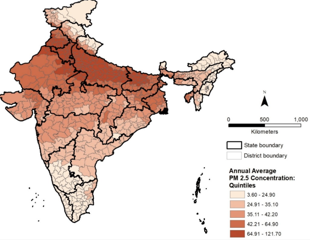 Distribution of 2010 surface annual average PM2.5 concentrations (μg/m3) by district in India.